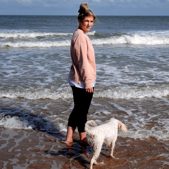 Lary und Emma am Meer1_1100 x 1100 px