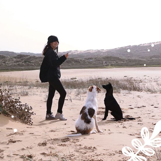 Nachhaltige-bewusste-Weihnachten-wildfamily-mit-hunden